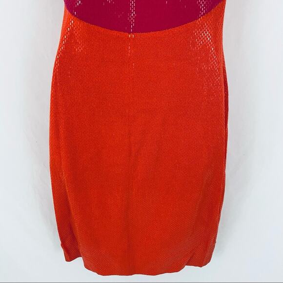 St. John Santana Knit Cocktail Dress Size 2 - Picture 5 of 12